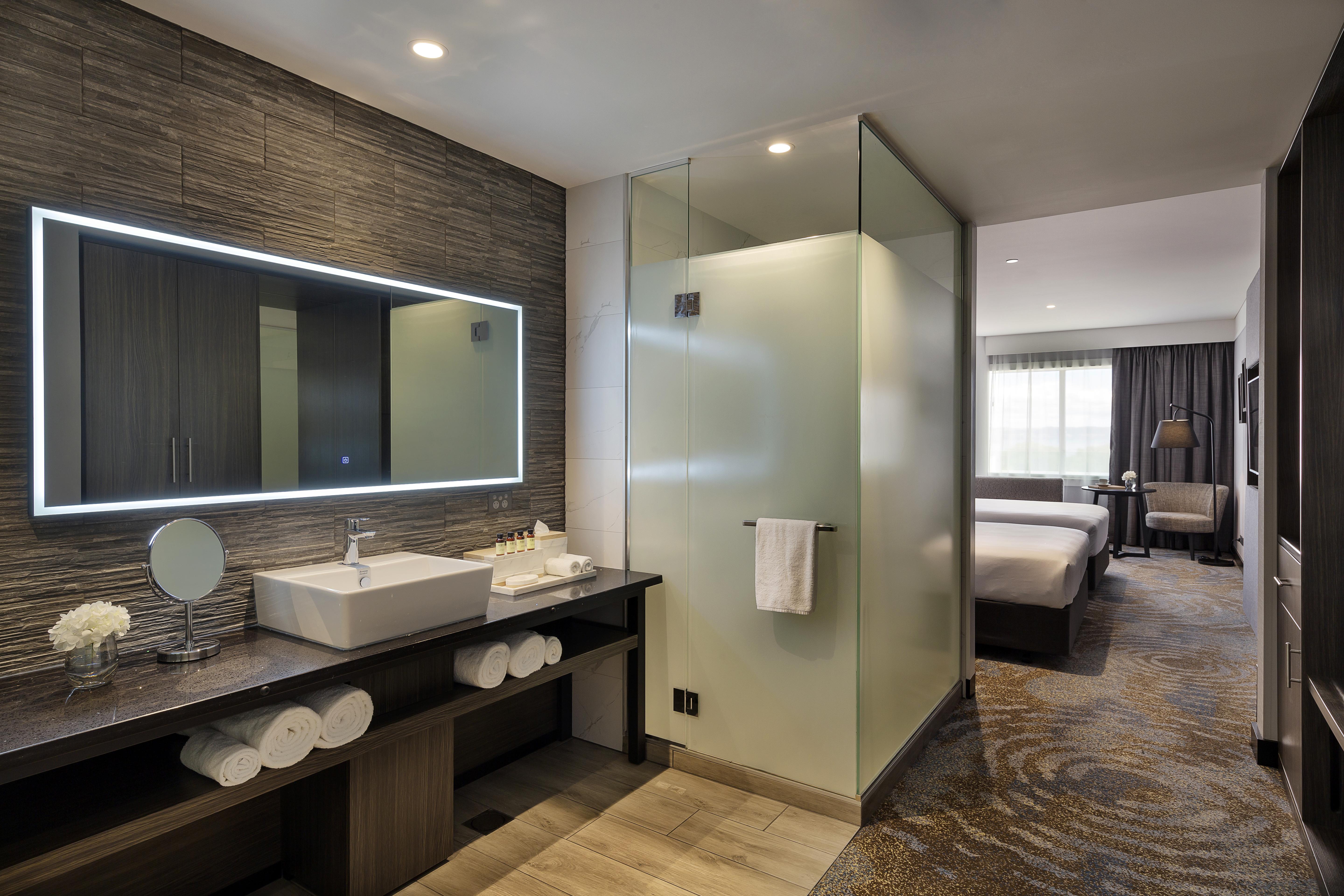 Hotel Pullman Rotorua Exteriér fotografie A bathroom at the hotel