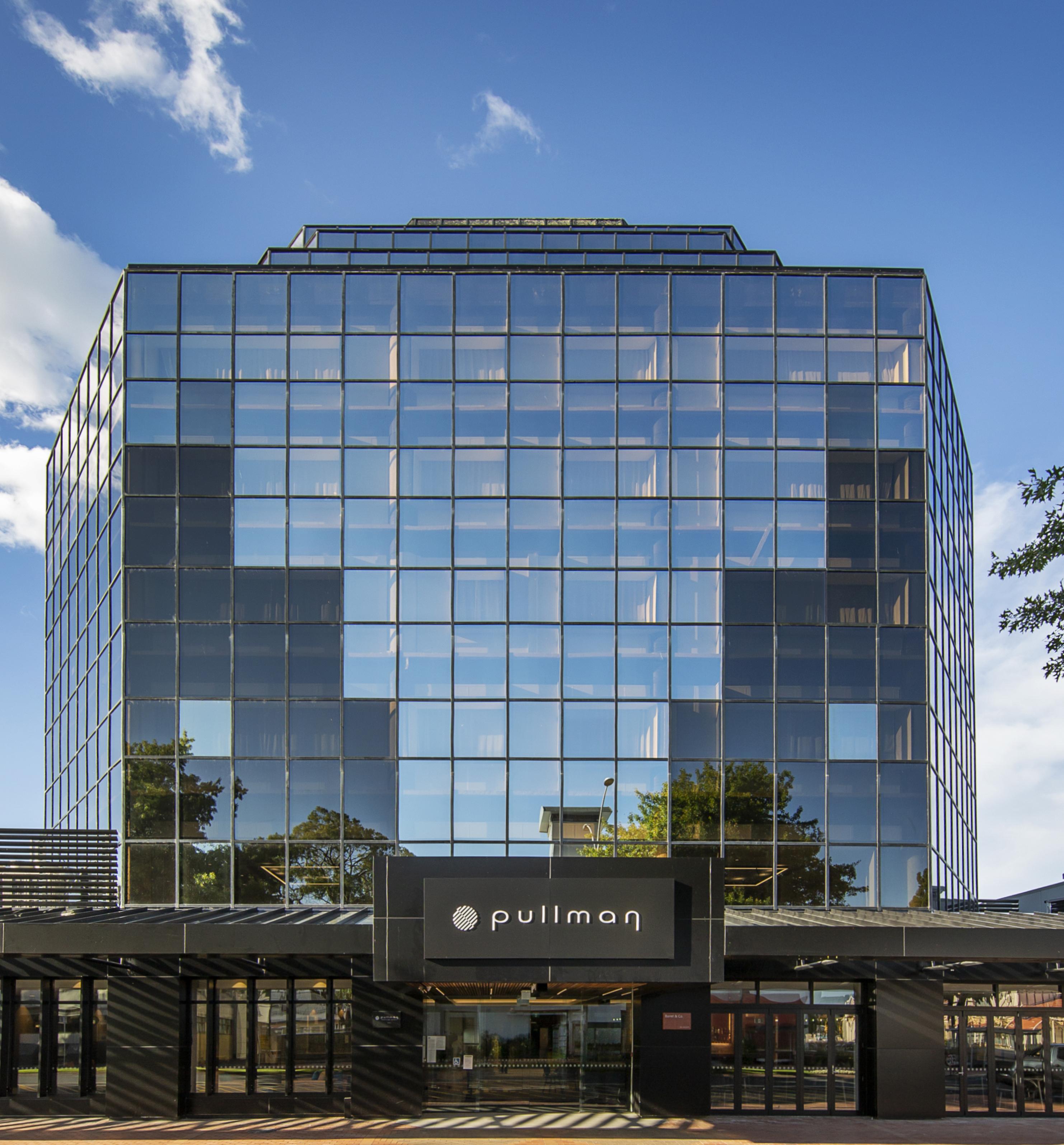 Hotel Pullman Rotorua Exteriér fotografie The company's headquarters in Lund, Sweden